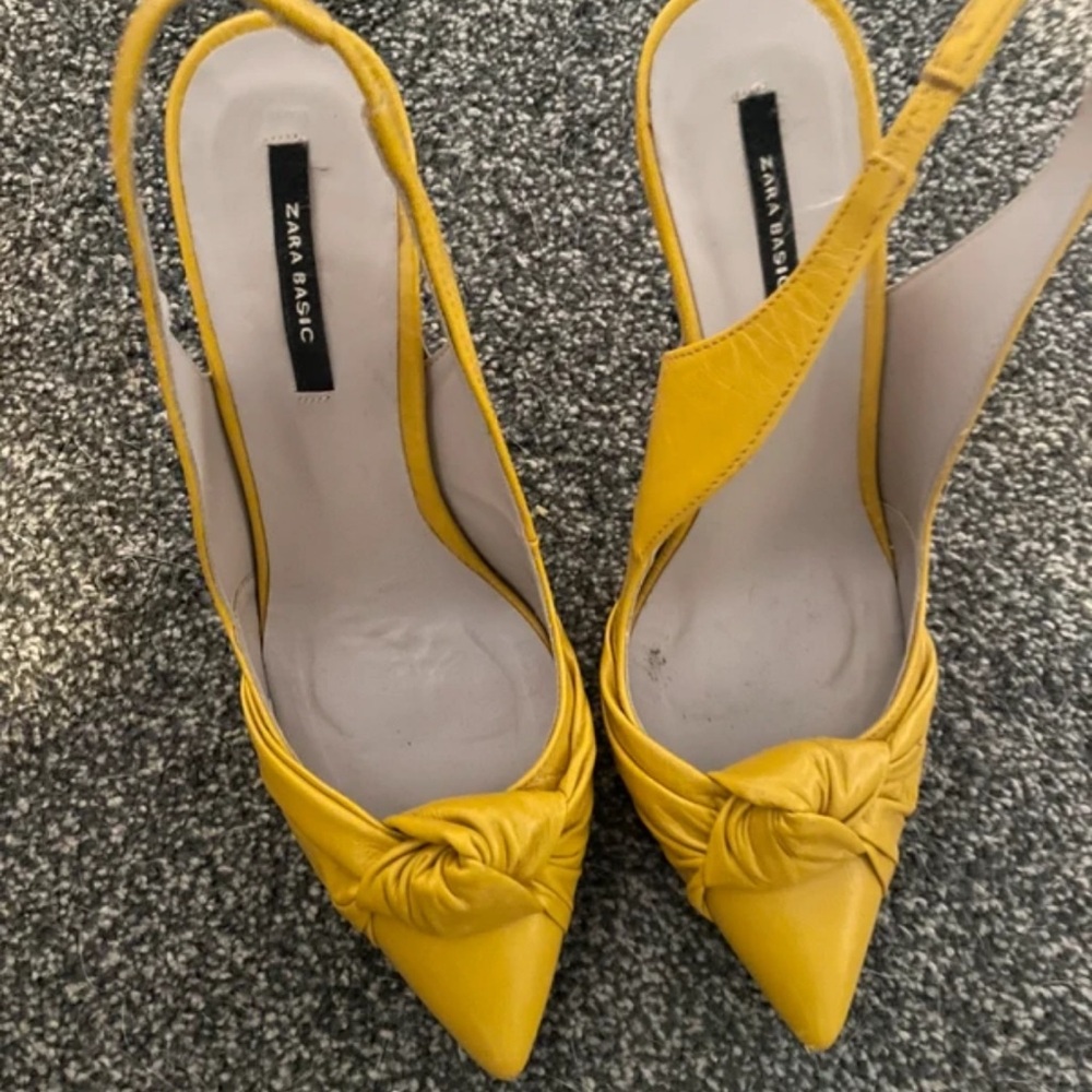 Zara Mustard Slingback Heels